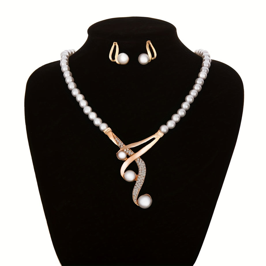 Women's Freshwater Pearl Earrings & Necklaces Jewelry Set For Wife Sister Friends