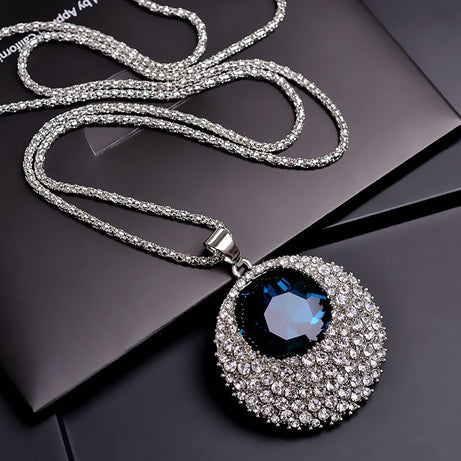 Elegant Crystal Round Sweater Chain, Long Fashionable Autumn And Winter Necklace For Women