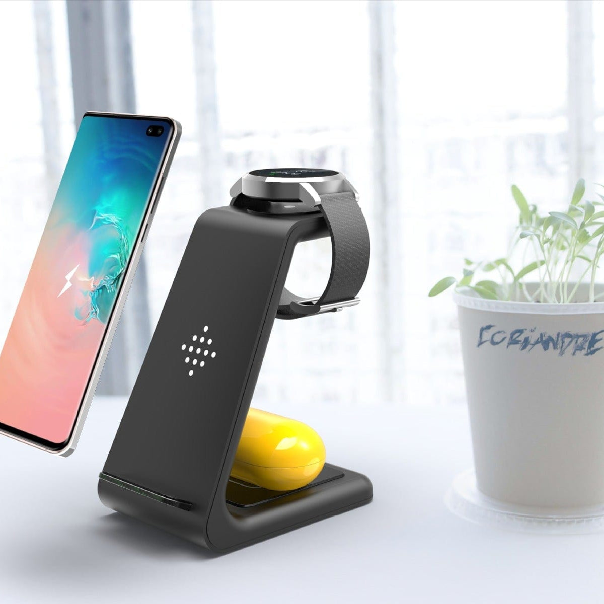 Trade Castle Mobile 3 In 1 Fast Charging Station Wireless Charger Stand Wireless Quick Charge Dock For Phone Holder