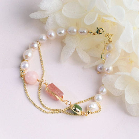 Trade Castle womens Pink Women's Natural Freshwater Pearl Strawberry Crystal Bracelet